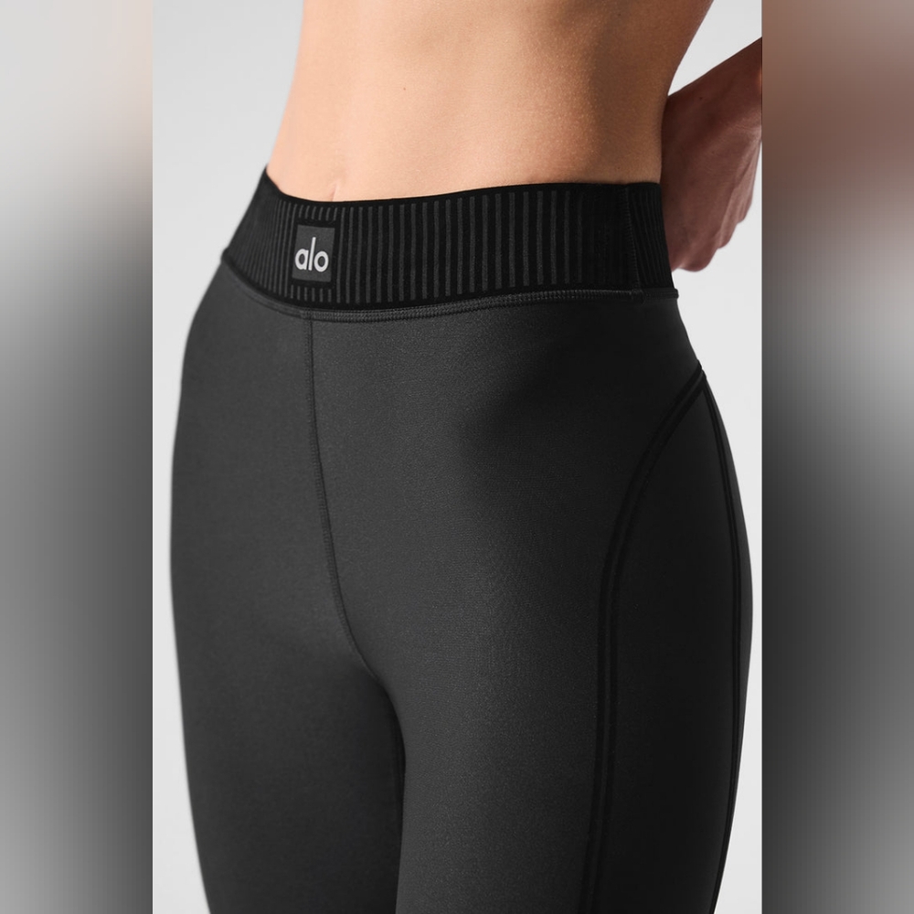 🖤 NEW Black Performance Leggings with Elastic Waistband - Picture 6 of 8